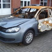 2009 VW golf in fire